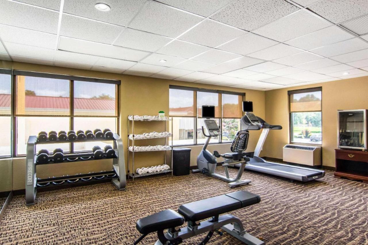 Mulberry Inn Newport News Ngoại thất bức ảnh